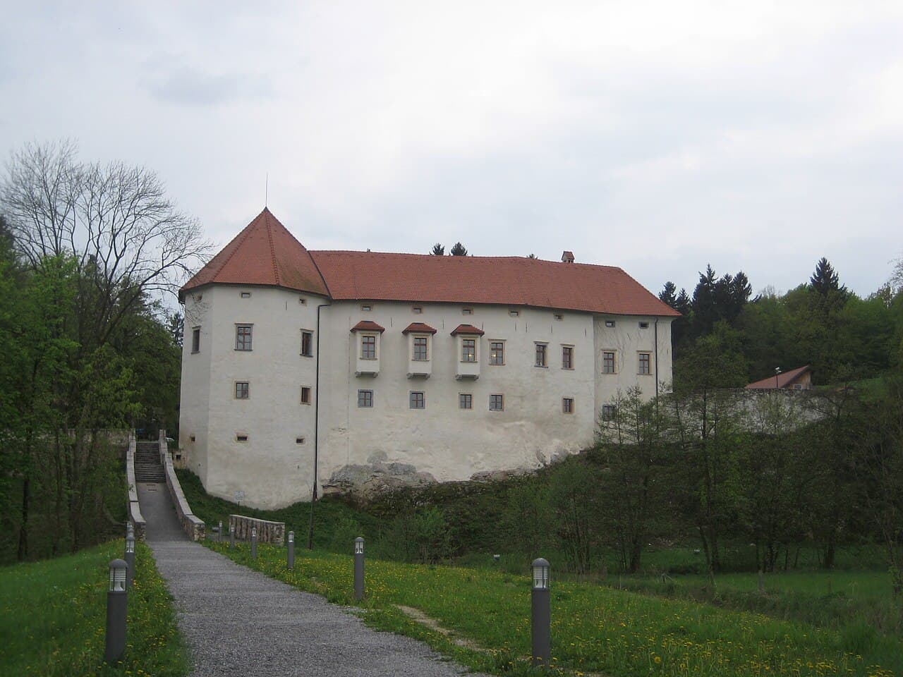 Grad Jablje