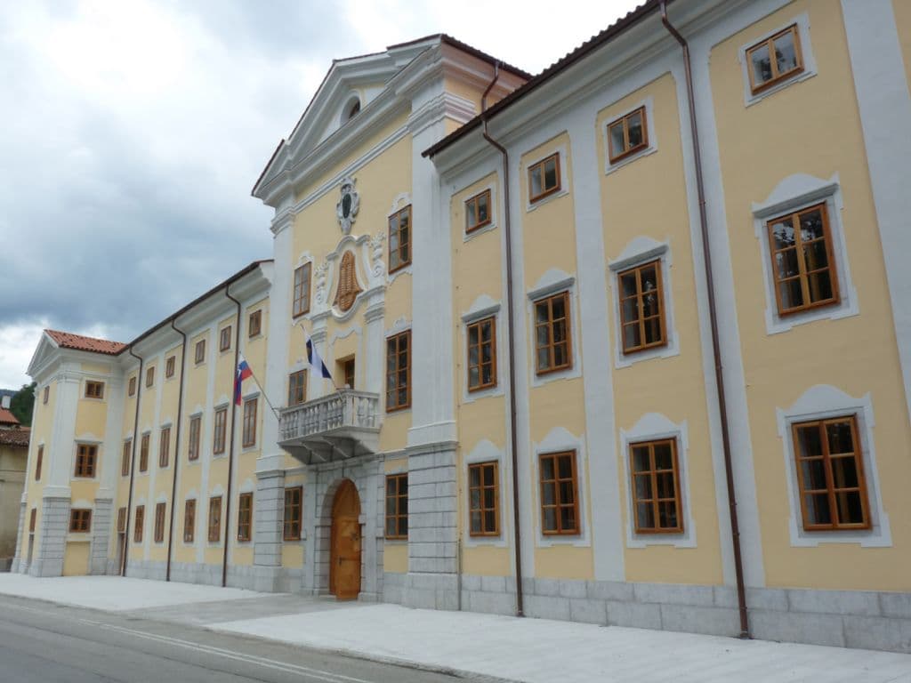 Lanthieri Manor