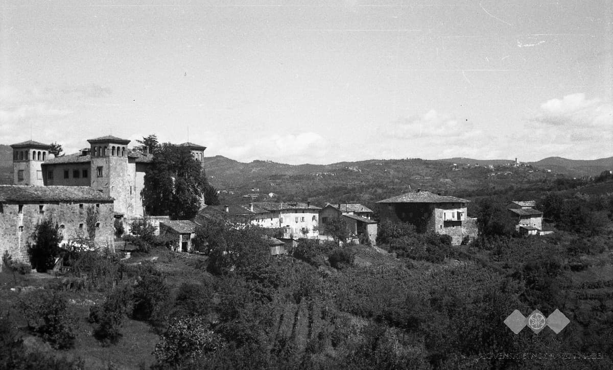 Grad Dobrovo