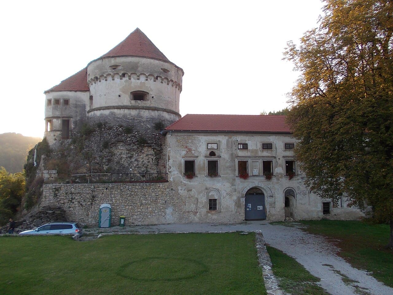 Lemberg Castle